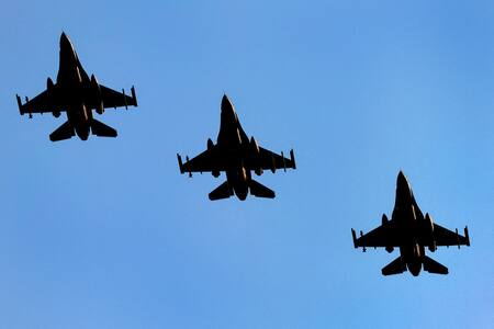 Los aviones caza F-16. Foto: Reuters.