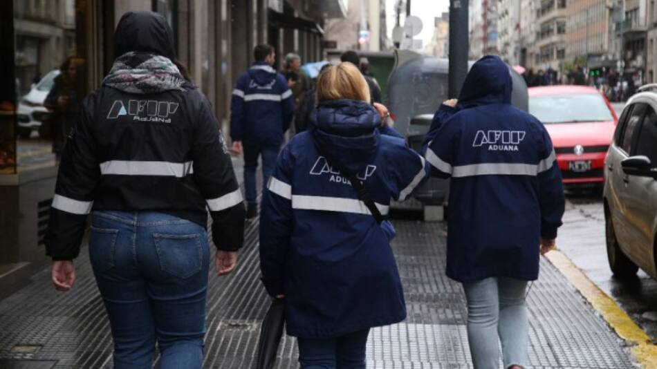 Allanamientos en cajas de seguridad de bancos vinculadas al croata Rojnica. Foto: NA.