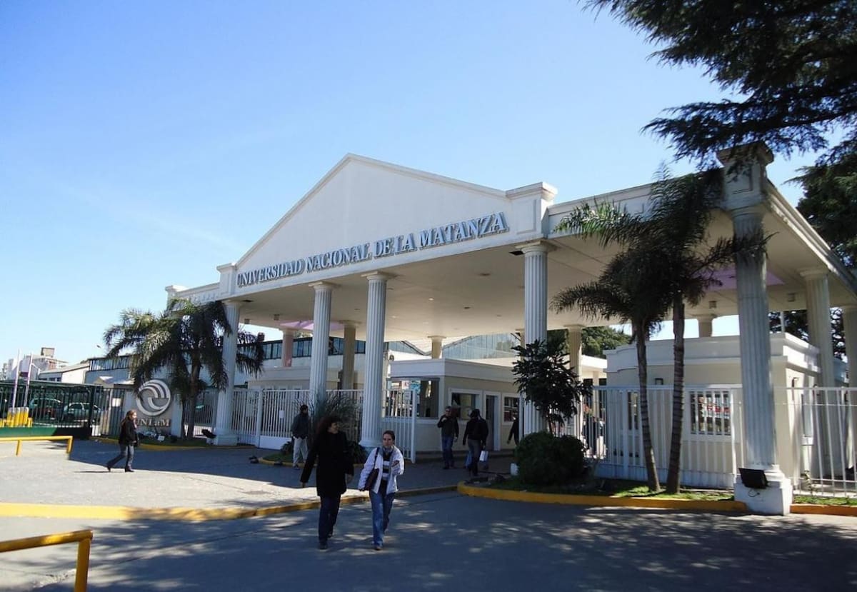 Universidad de La Matanza, educación