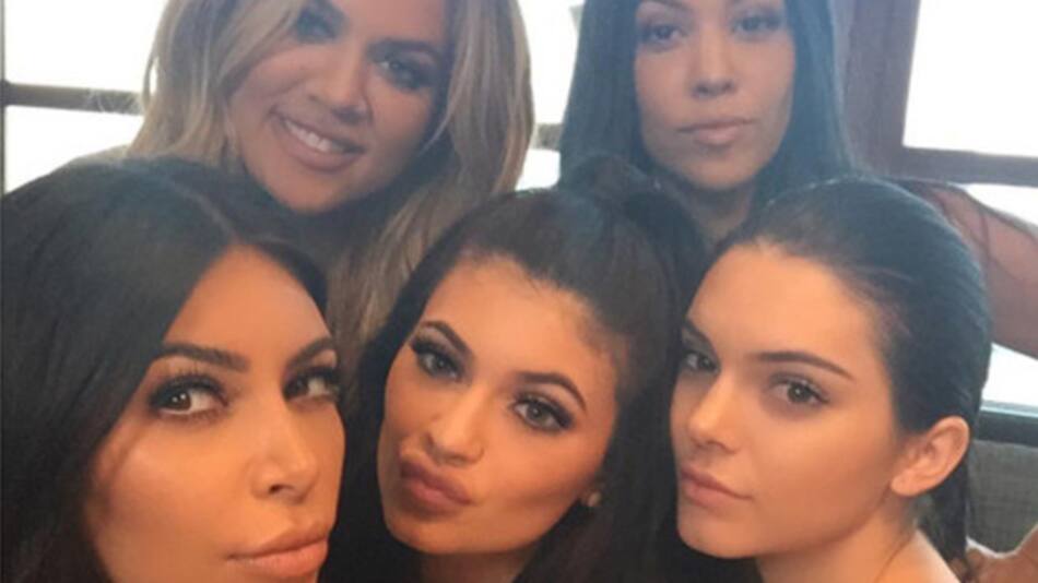 Las Kardashian y sus operaciones