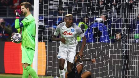 Festejo del Napoli ante el Eintracht Frankfurt por la Champions League. Foto: REUTERS.