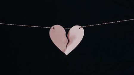 Corazón, corazón roto, relación tóxica. Foto Unsplash.