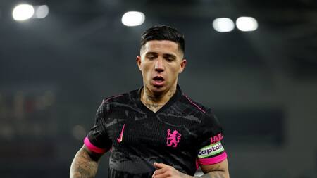 Enzo Fernández; Brighton vs Chelsea. Foto: Reuters/Ian Walton