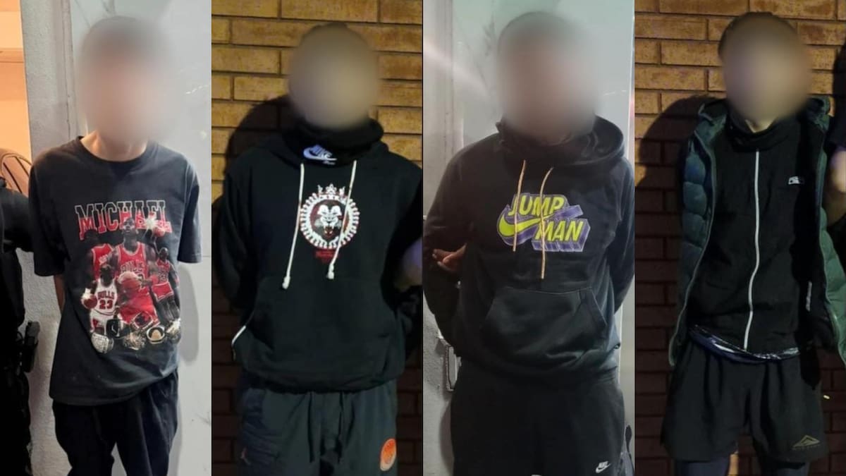 Los cuatro detenidos por el robo en Villa Luro.