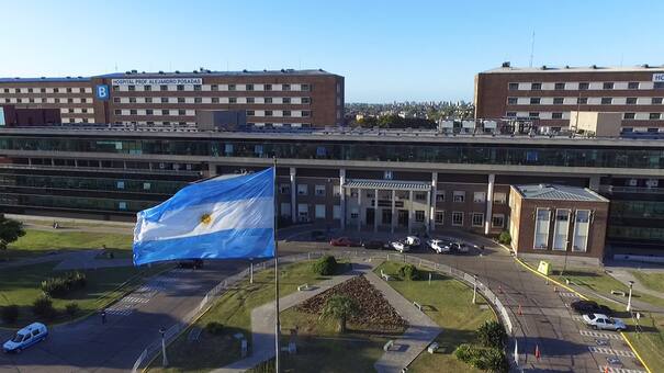 El Gobierno despidió a 110 empleados del Hospital Posadas
