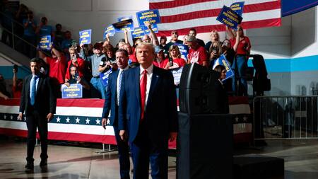 Donald Trump en campaña electoral. Foto: Reuters.
