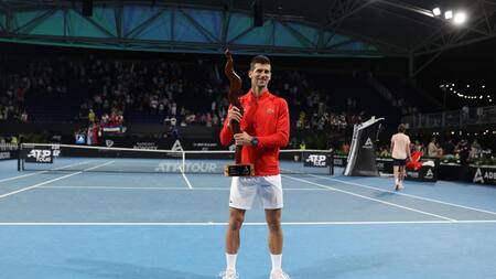 Novak Djokovic campeón del ATP 250 de Adelaida. Foto: Reuters.