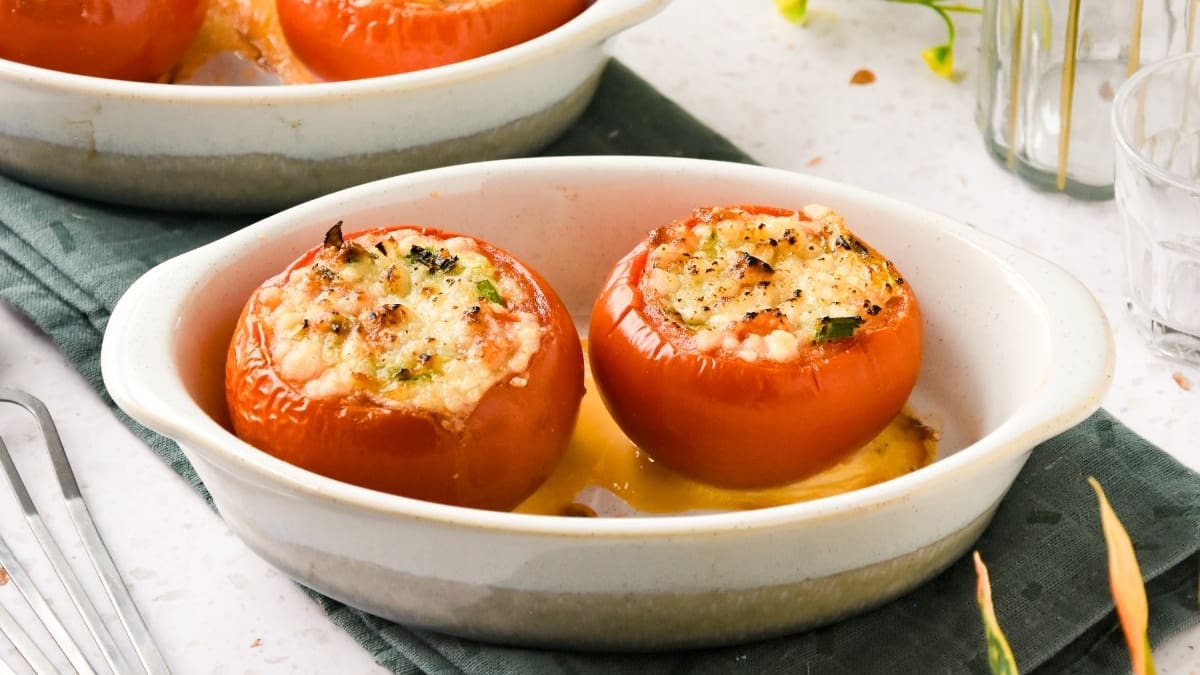 Tomates rellenos, un clásico de Navidad y Año Nuevo.
