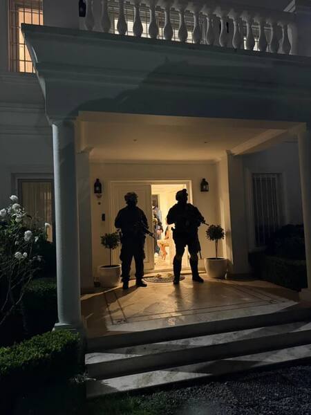 Operativo para detener a Roberto Castillo, dueño de La Salada. Foto: NA.