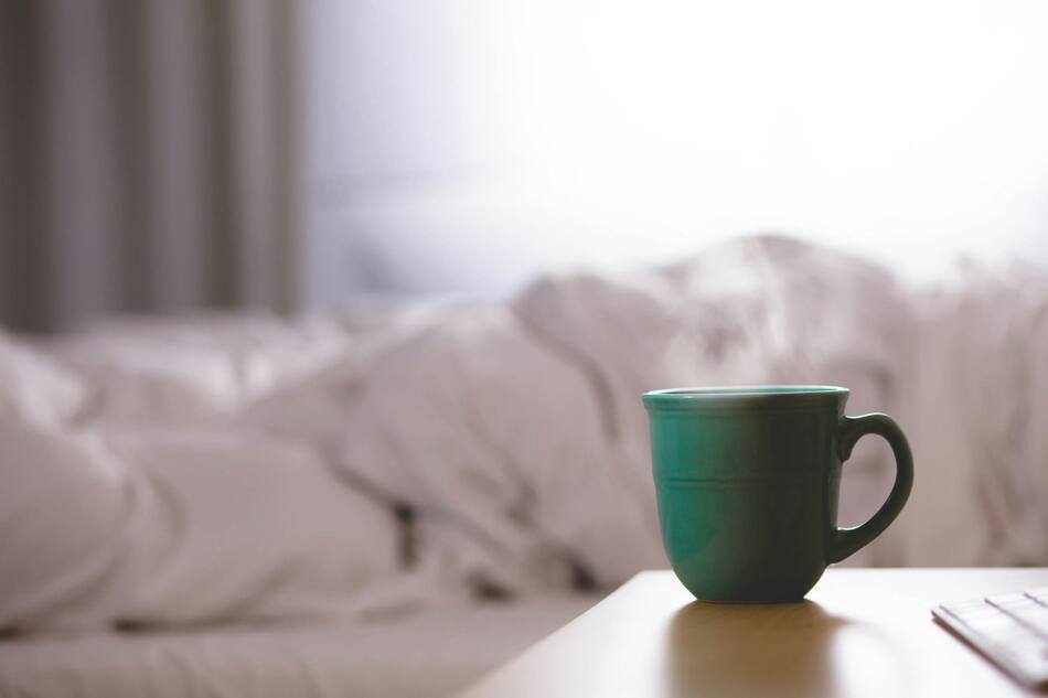 Hacer la cama, orden, limpieza, mañana, despertarse. Foto Unsplash.