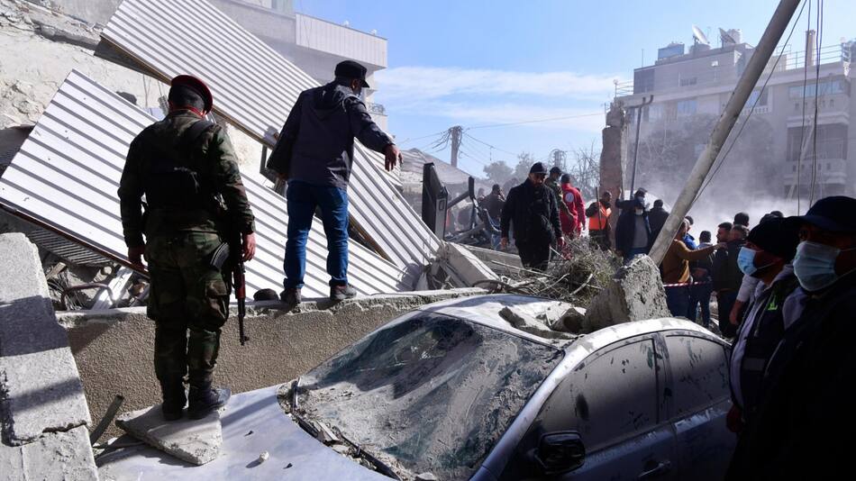 Ataque contra un edificio residencial en Siria. Foto: EFE.