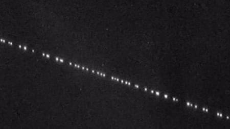 Tren de satélites vistos en el interior de la provincia de Buenos Aires