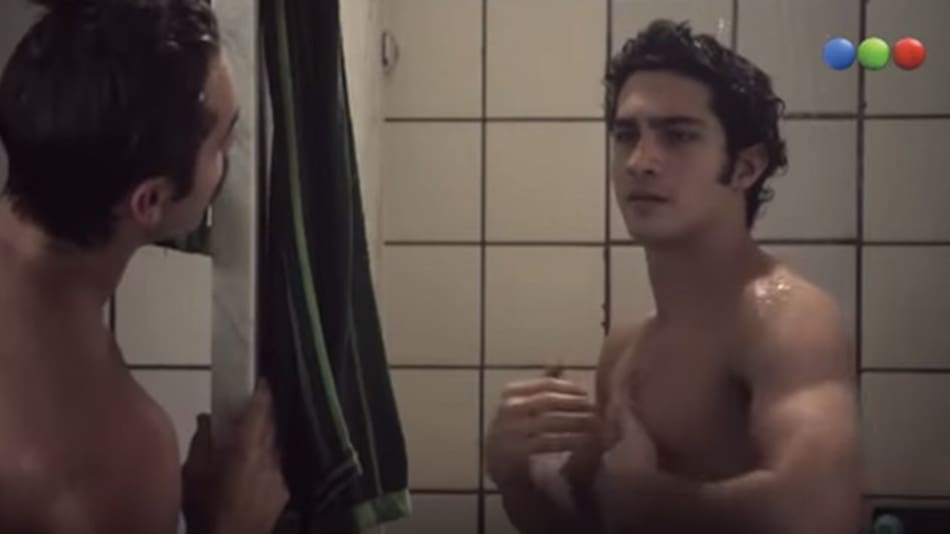 Historia de un clan - Chino Darín hot