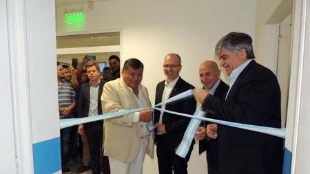 Donación de YPF de un tomógrafo a la clínica de Petroleros Privados