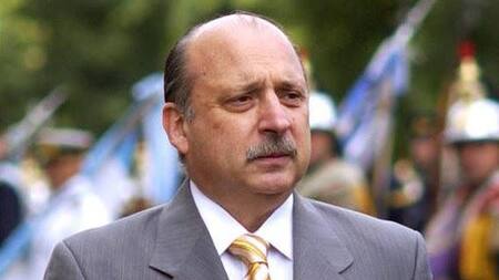 José Pampuro, Banco Nación, ex ministro de Defensa