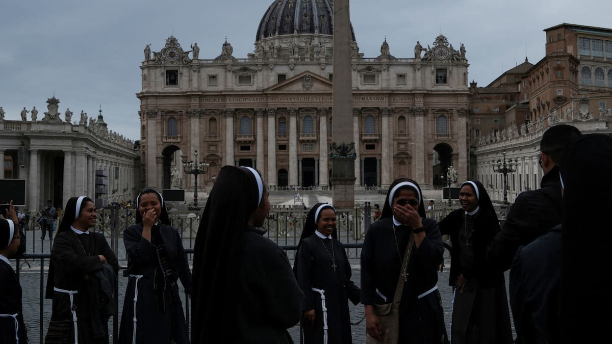 El Vaticano tendrá un estricto protocolo de seguridad ante el inicio del cónclave. Foto: Reuters/Amanda Perobelli.