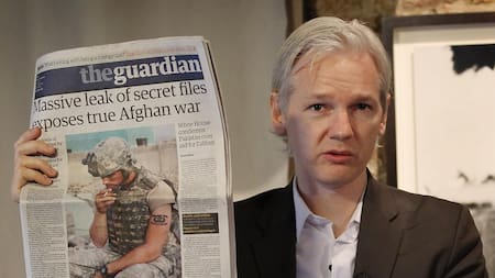 Julian Assange, Wikileaks