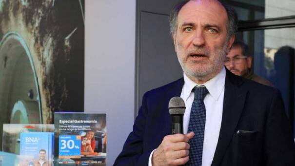 La sorpresa de Hecker, ex presidente de Banco Nación, al enterarse que fue reemplazado por Batakis