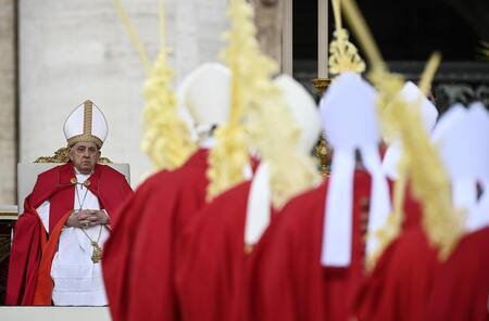 El Papa Francisco en la Santa Misa del Domingo de Ramos en la Plaza de San Pedro, Ciudad del Vaticano. EFE