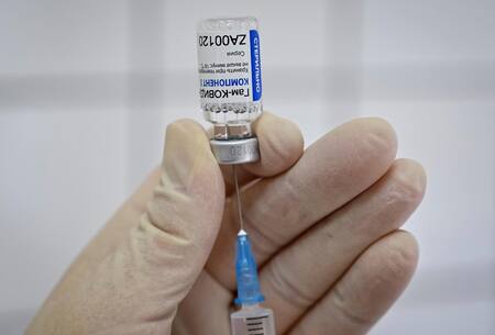 Vacuna Sputnik V, REUTERS