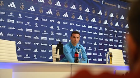 Lionel Scaloni en conferencia de prensa. Foto: Télam.