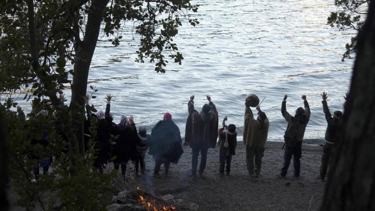 Mapuches en el sur argentino. Foto: Telam.