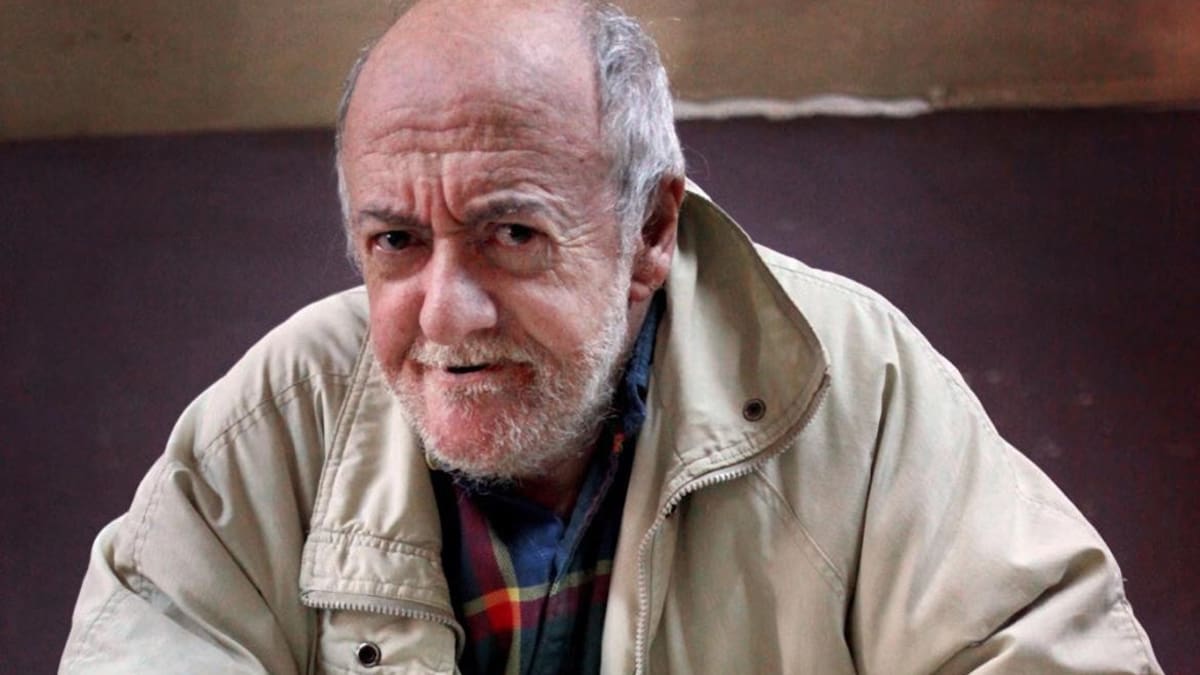 Murió Enrique Symns. Foto: Télam.