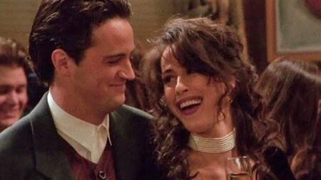 Maggie Wheeler y Matthew Perry en "Friends". Foto: Instagram.