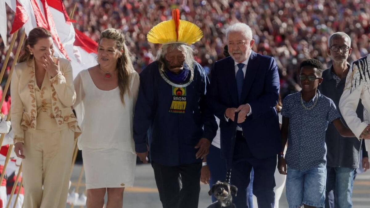 Asunción de Lula, igualdad, NA