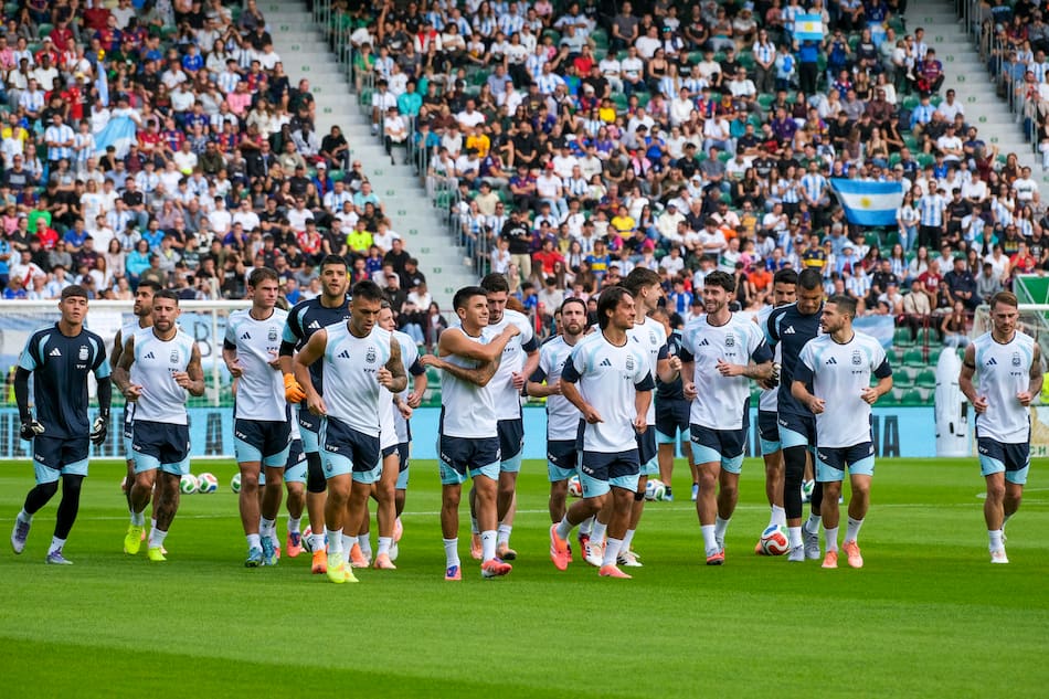 Entrenamiento de la Selección Argentina en el estadio del Elche, España.