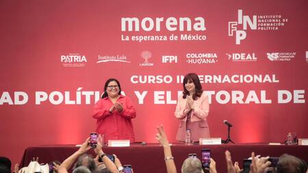 Cristina Kirchner en México. Foto: prensa