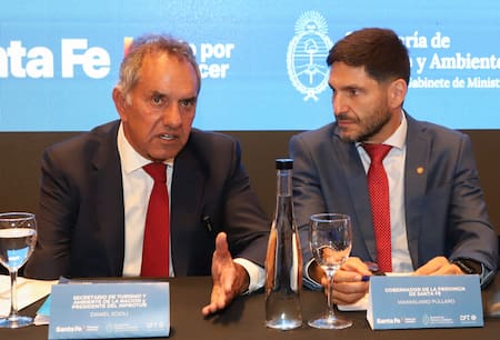 Maximiliano Pullaro y Daniel Scioli.