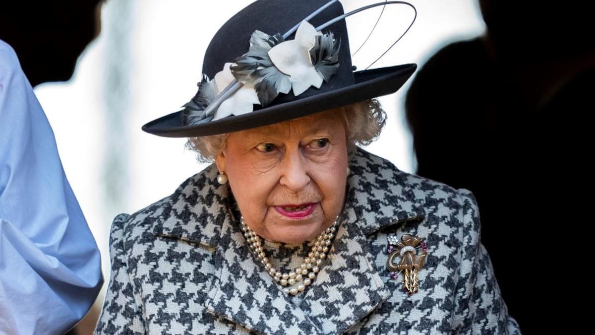 Reina Isabel II