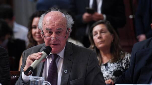 Parrilli: "Béliz le ha hecho mucho daño a la política con su hipocresía"