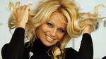 Pamela Anderson confesó que su mejor noche de sexo fue con un hombre de 80 en Buenos Aires