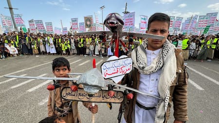 Hutíes del Yemen. Foto: Reuters/Adel Al Khader