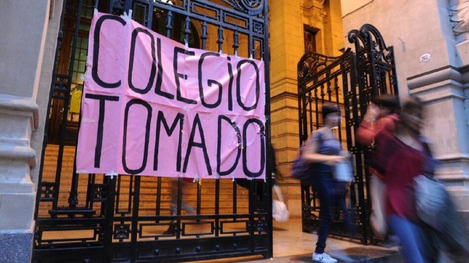 Toma del Nacional Buenos Aires