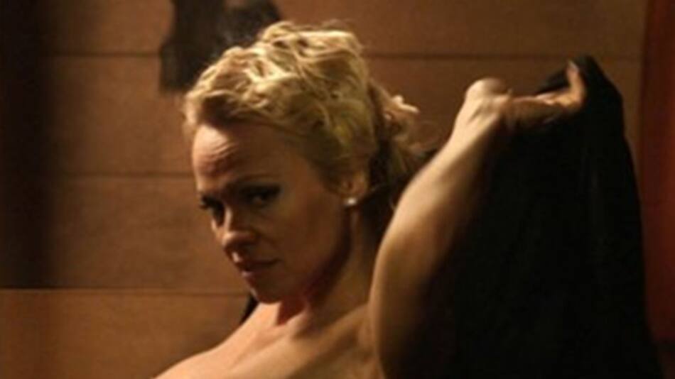 Desnudo de Pamela Anderson en película