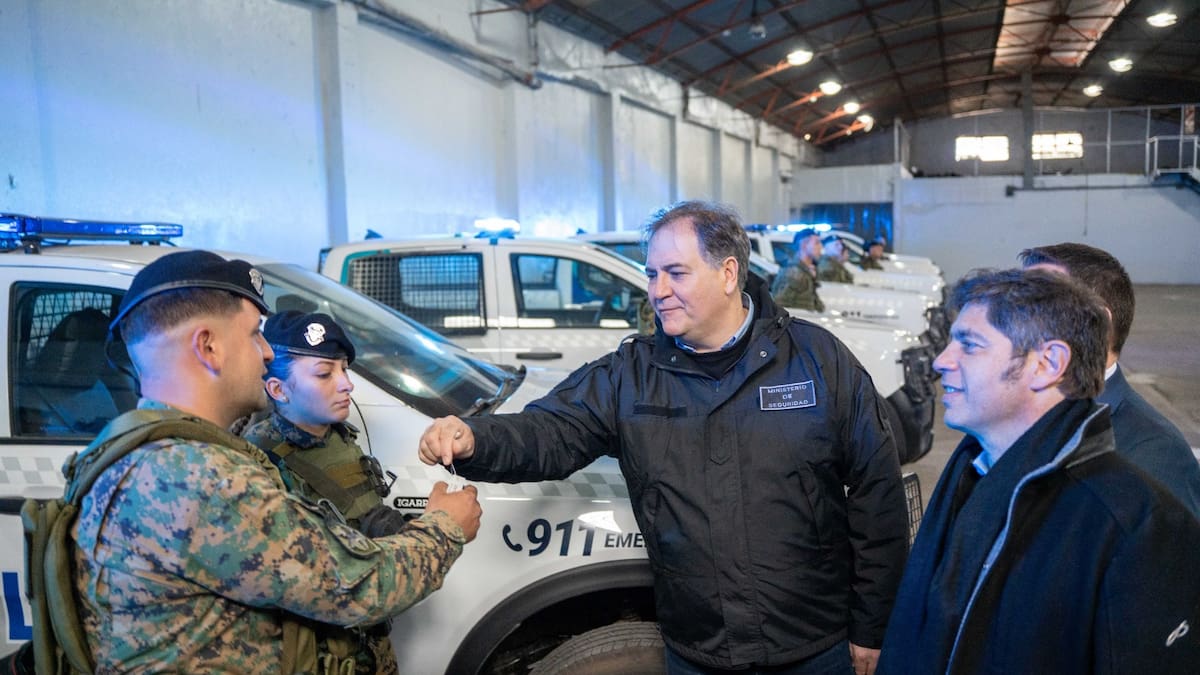 Andrés Watson y Axel Kicillof inauguraron una base de la Unidad Táctica de Operaciones Inmediatas en Florencio Varela