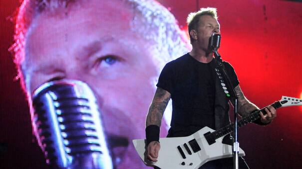 James Hetfield confesó que aún sufre pesadillas antes de los conciertos de Metallica