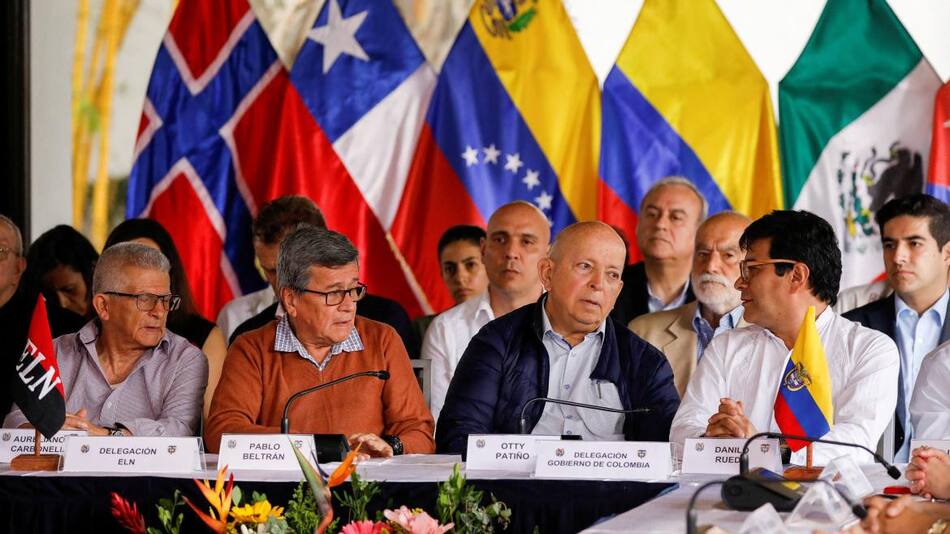 Los negociadores del gobierno de Colombia y el Ejército de Liberación Nacional_ Reuters