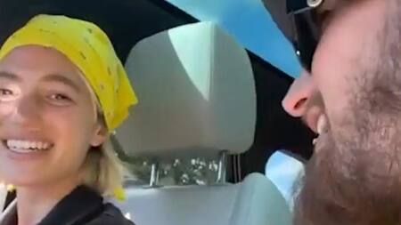 Momento que le muestra la canción. Foto: captura.