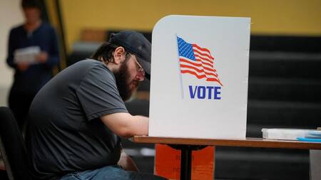 Votantes en Georgia midterms en Estados unidos foto Reuters