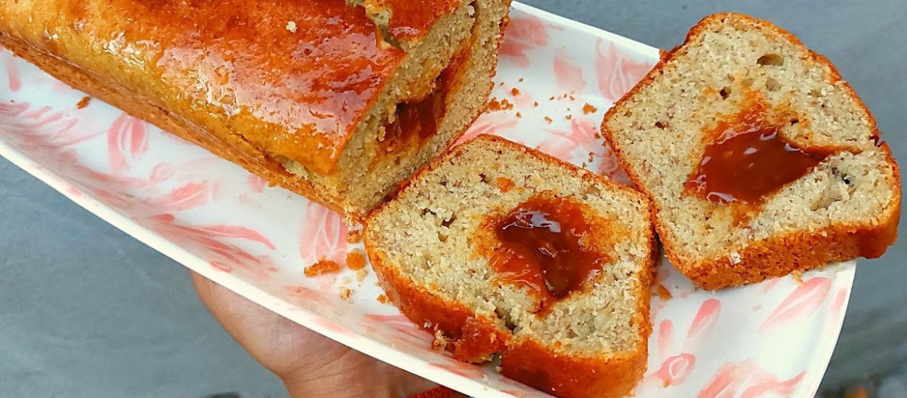 Budín con dulce de leche. Foto: YouTube