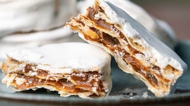 El primer alfajor santafesino nació con la Constitución: el rol de Merengo y la leyenda sobre las pasteleras