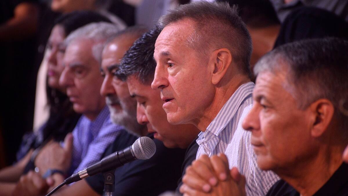 La CGT convoca a su mesa chica antes de la sesión clave en el Senado.