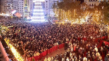 España palpita la Navidad: empezó la temporada de alumbrado con el encendido de millones de luces LED en todo el país