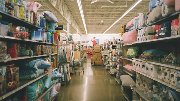 Una importante cadena de supermercados de Buenos Aires cerró uno de sus principales locales: qué pasará con el resto