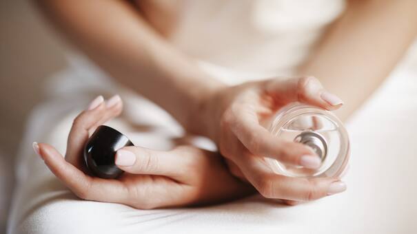 Perfumes árabes: dónde comprar la fragancia dulce unisex que es perfecta para oler bien en invierno