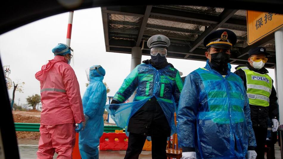 Coronavirus, REUTERS